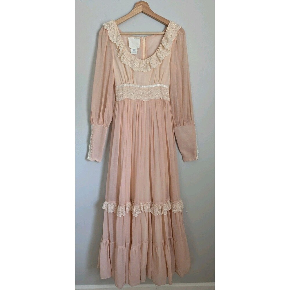 GUNNE SAX VINTAGE 1970S Peach Prairie MAXI DRESS COTTAGE CORE FESTIVAL Tagged 9